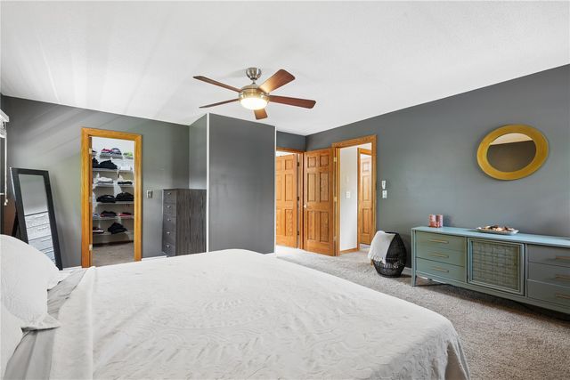 7323 Revere Drive NE, Cedar Rapids, IA 52402
