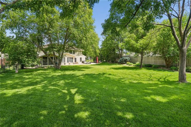 7323 Revere Drive NE, Cedar Rapids, IA 52402