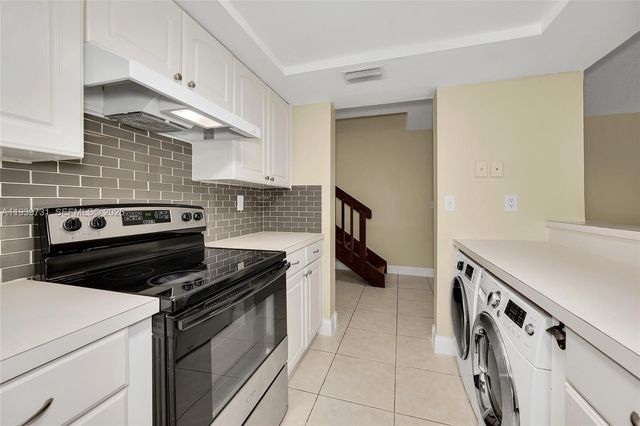 9079 SW 133rd Ct F, Miami, FL 33186