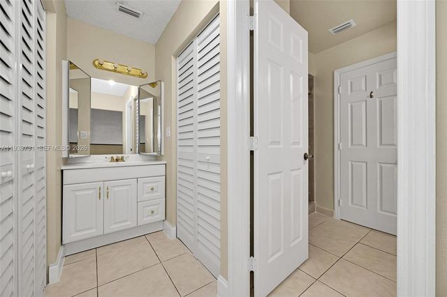 9079 SW 133rd Ct F, Miami, FL 33186