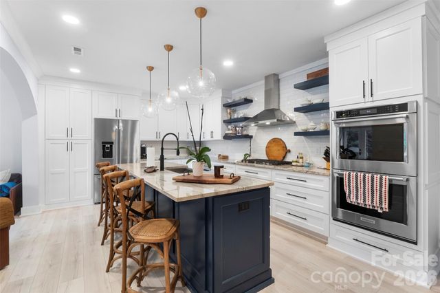 645 Riverside Drive, Lexington, NC 27292