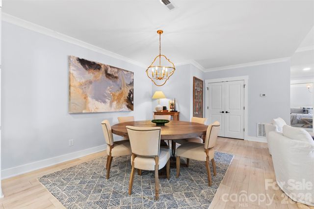 645 Riverside Drive, Lexington, NC 27292