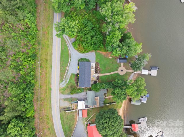 645 Riverside Drive, Lexington, NC 27292