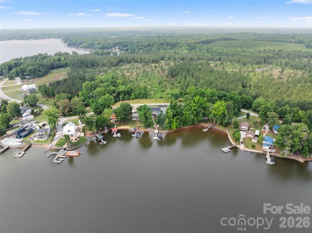645 Riverside Drive, Lexington, NC 27292