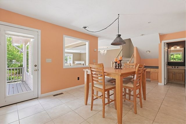 1003 Old Bridge Ln 1003, Bellingham, MA 02019
