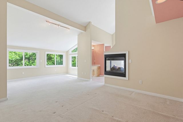 1003 Old Bridge Ln 1003, Bellingham, MA 02019