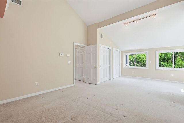 1003 Old Bridge Ln 1003, Bellingham, MA 02019