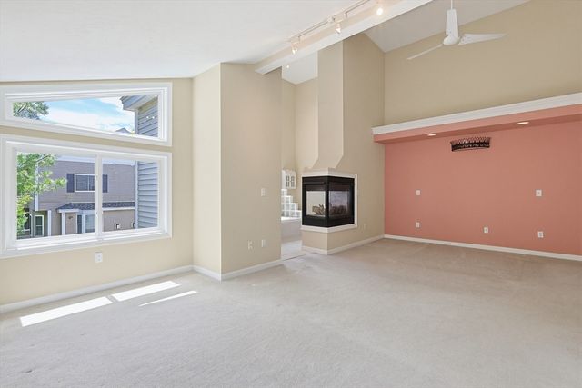 1003 Old Bridge Ln 1003, Bellingham, MA 02019