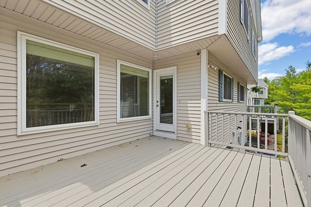 1003 Old Bridge Ln 1003, Bellingham, MA 02019