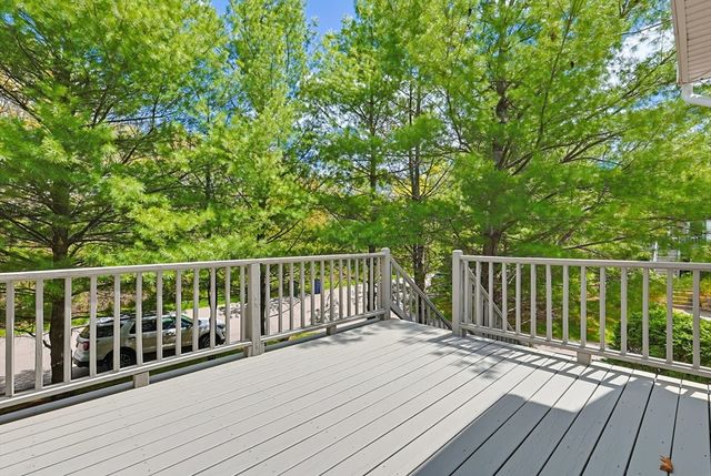 1003 Old Bridge Ln 1003, Bellingham, MA 02019