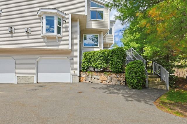 1003 Old Bridge Ln 1003, Bellingham, MA 02019