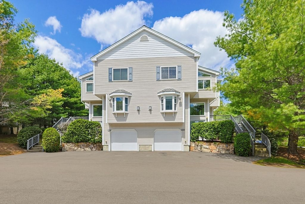 1003 Old Bridge Ln 1003, Bellingham, MA 02019