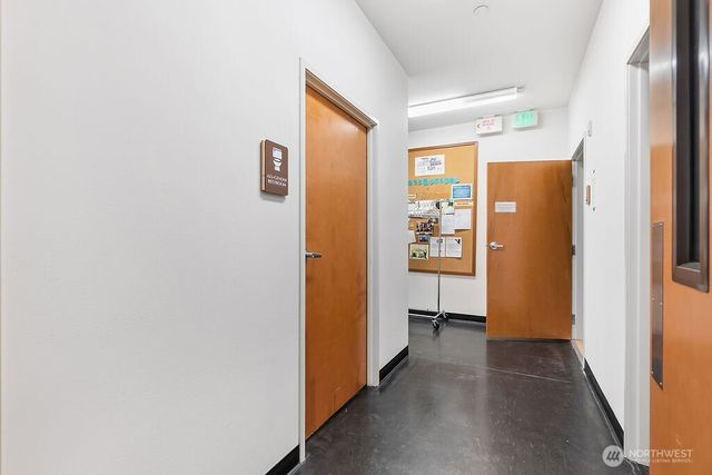 1322 S Bayview, Seattle, WA 98144