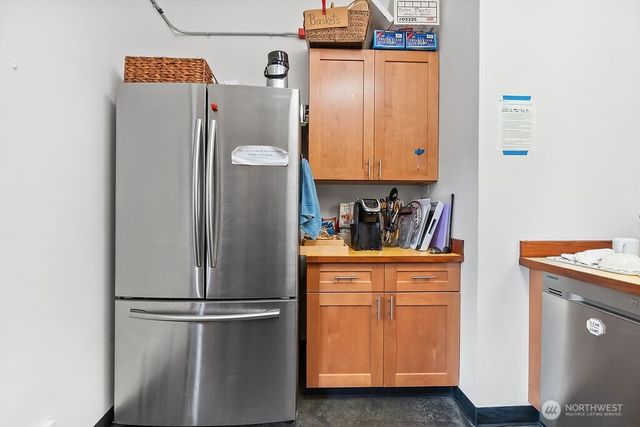 1322 S Bayview, Seattle, WA 98144