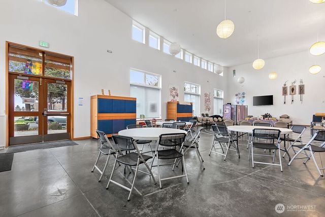 1322 S Bayview, Seattle, WA 98144