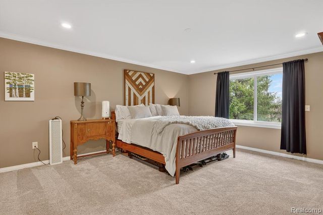 48877 Wildwood Court, Plymouth, MI 48170