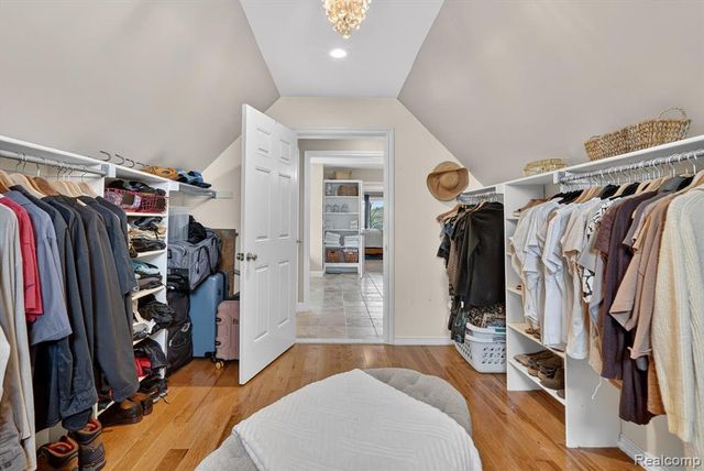 48877 Wildwood Court, Plymouth, MI 48170