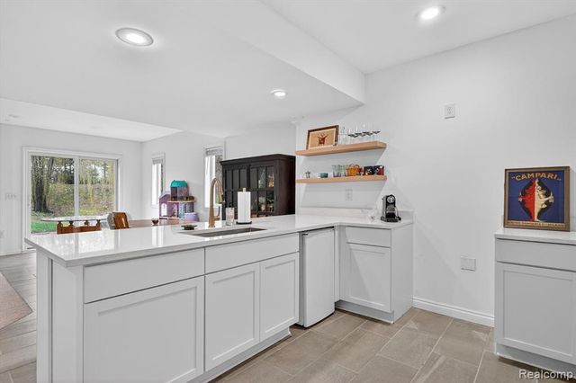 48877 Wildwood Court, Plymouth, MI 48170