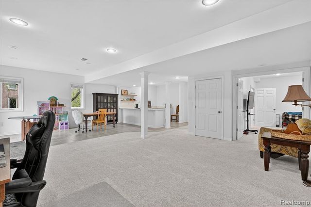 48877 Wildwood Court, Plymouth, MI 48170