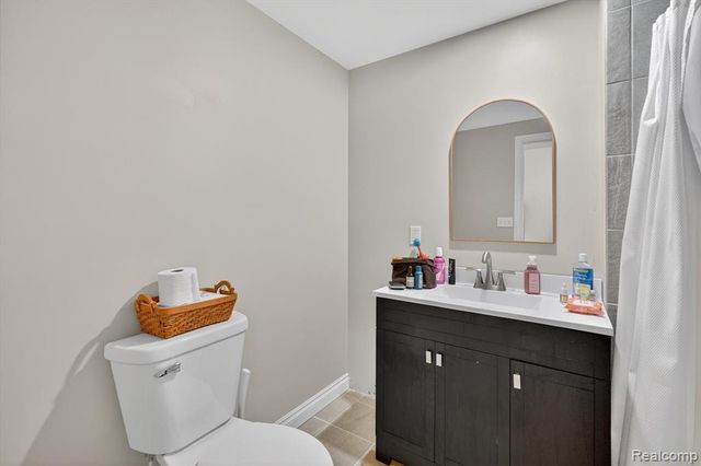 48877 Wildwood Court, Plymouth, MI 48170