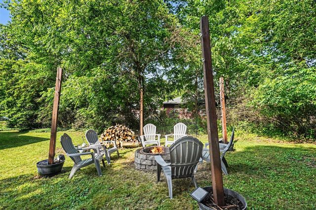 166 Ridgewood Street, Kalamazoo, MI 49001