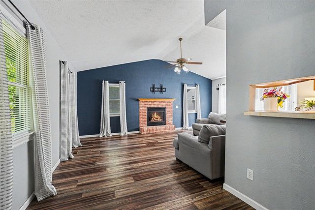 166 Ridgewood Street, Kalamazoo, MI 49001