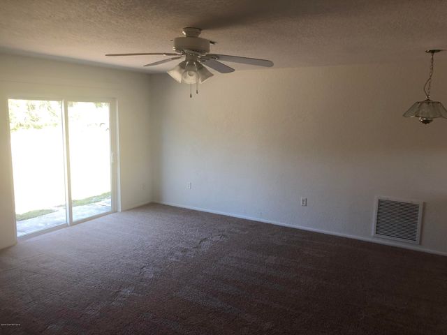 1623 Sadigo Street SE, Palm Bay, FL 32909