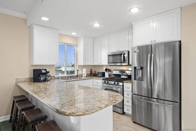 5123 Brighton Ave B, San Diego, CA 92107