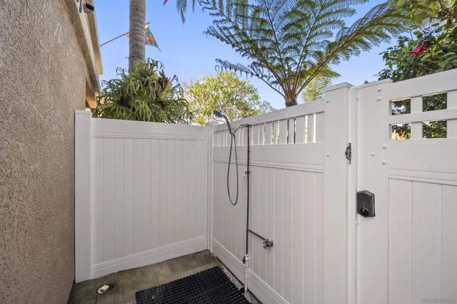 5123 Brighton Ave B, San Diego, CA 92107