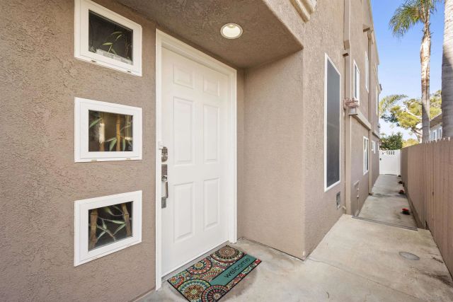 5123 Brighton Ave B, San Diego, CA 92107