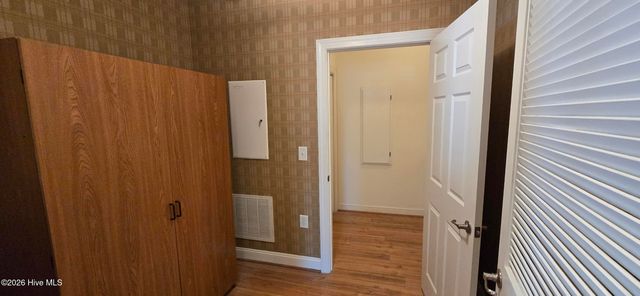 1924 Tara Court 101, Greenville, NC 27858