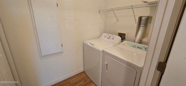 1924 Tara Court 101, Greenville, NC 27858