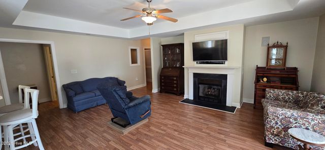 1924 Tara Court 101, Greenville, NC 27858