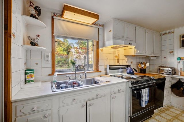 489 West Shore Road, Isle La Motte, VT 05463