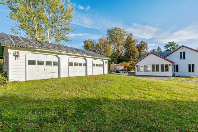 489 West Shore Road, Isle La Motte, VT 05463