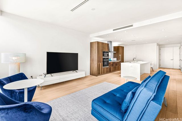 1118 Ala Moana Boulevard 2303, Honolulu, HI 96814