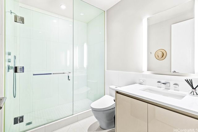 1118 Ala Moana Boulevard 2303, Honolulu, HI 96814