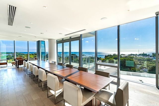 1118 Ala Moana Boulevard 2303, Honolulu, HI 96814