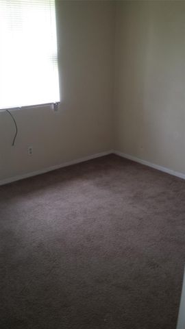 11830 Mosscrest Drive, Houston, TX 77048