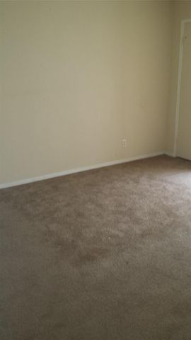 11830 Mosscrest Drive, Houston, TX 77048