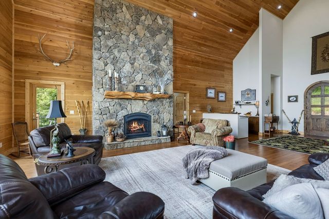 105 Noble Mountain Landing, Murphy, NC 28906