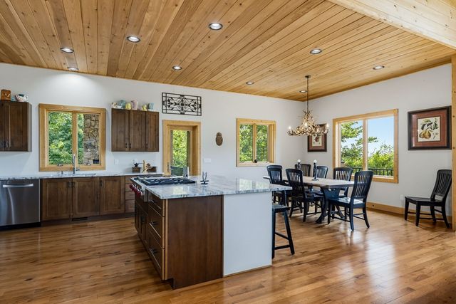 105 Noble Mountain Landing, Murphy, NC 28906