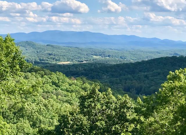 105 Noble Mountain Landing, Murphy, NC 28906
