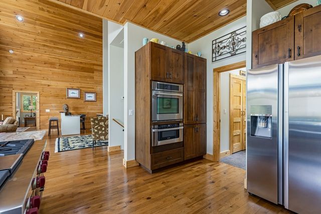 105 Noble Mountain Landing, Murphy, NC 28906