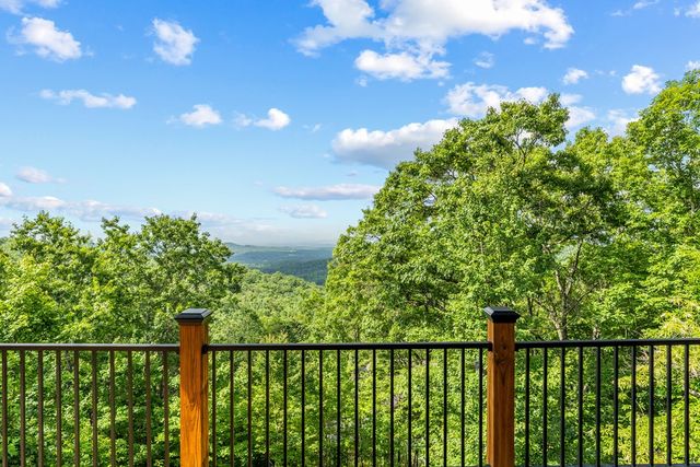 105 Noble Mountain Landing, Murphy, NC 28906