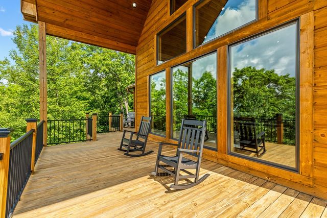 105 Noble Mountain Landing, Murphy, NC 28906