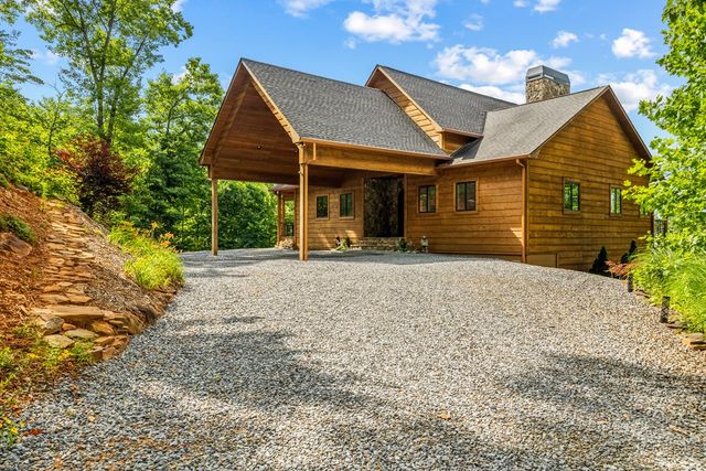 105 Noble Mountain Landing, Murphy, NC 28906