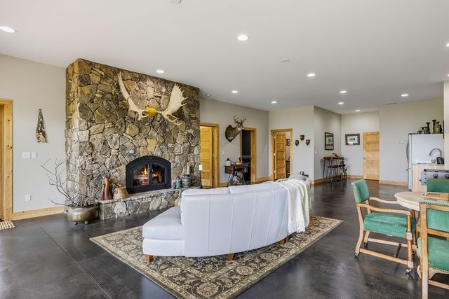 105 Noble Mountain Landing, Murphy, NC 28906