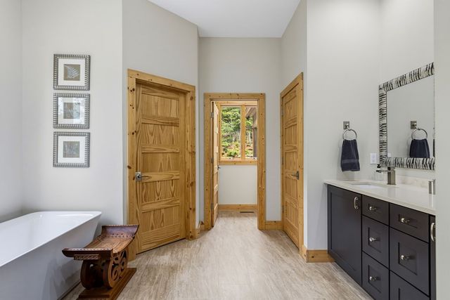 105 Noble Mountain Landing, Murphy, NC 28906