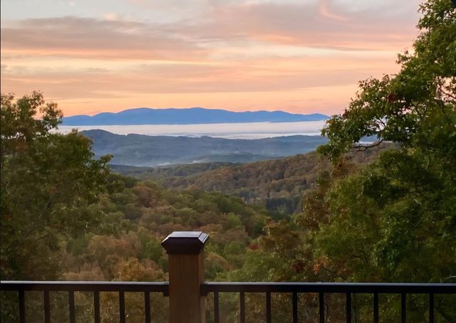 105 Noble Mountain Landing, Murphy, NC 28906